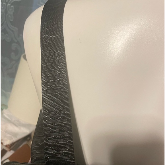 BOTKIER New York Black Mini Trigger BackPack. - Picture 5 of 7